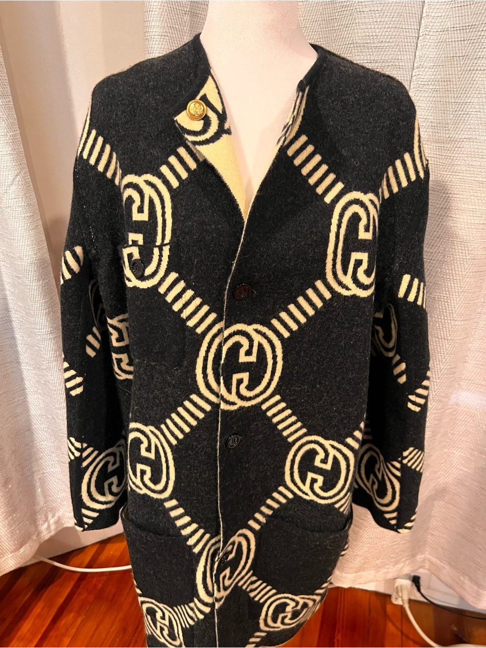 Oversized Gucci Cardigan-reversible